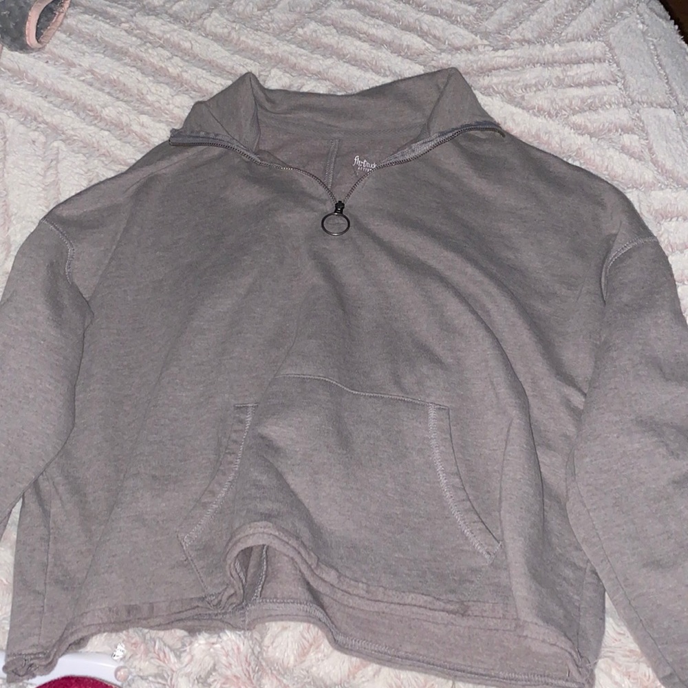 xs grey/lilac sweatshirt